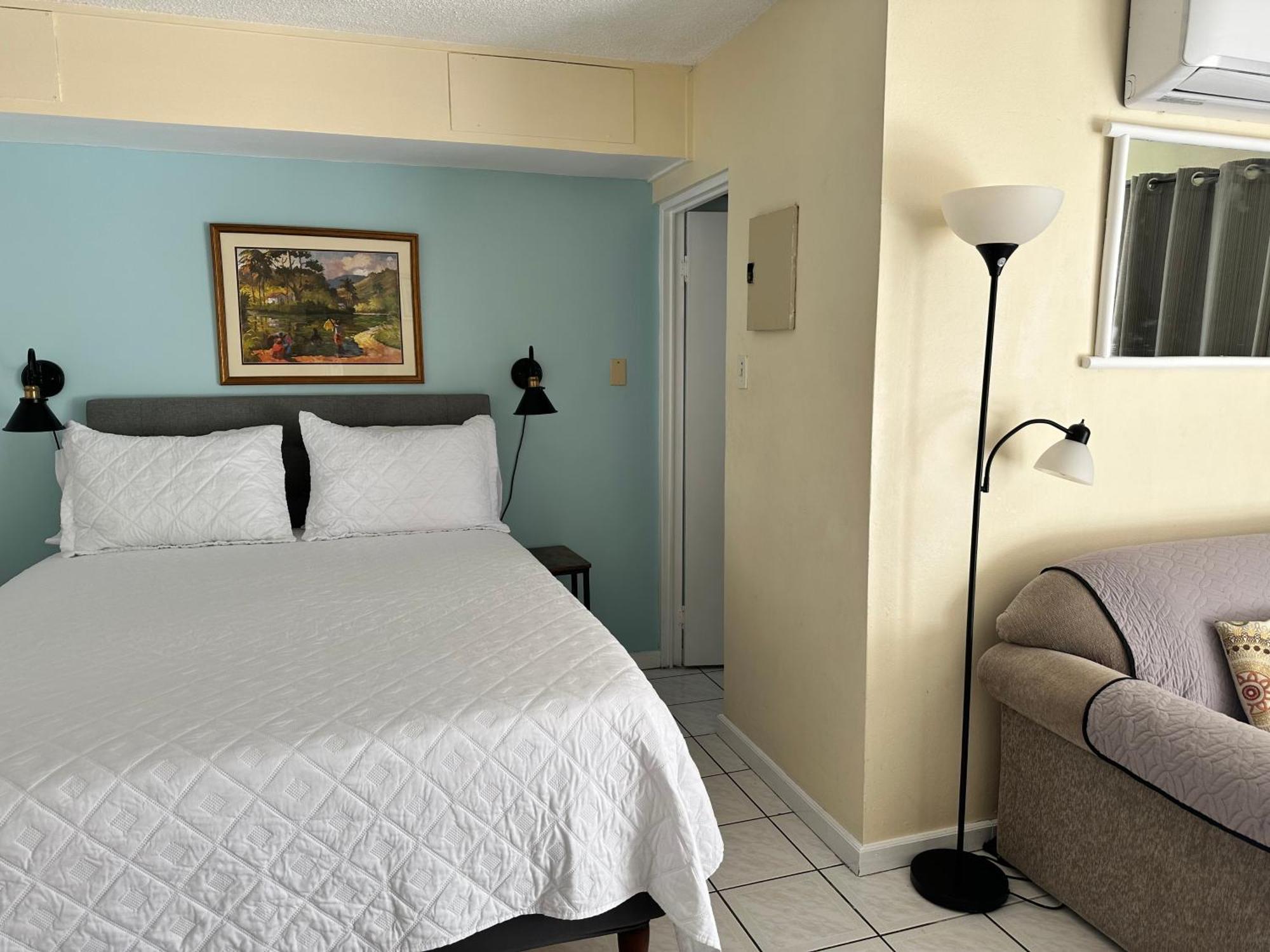 Beryls At Seawind On The Bay , Montego Bay , Jamaica Apartment Bagian luar foto