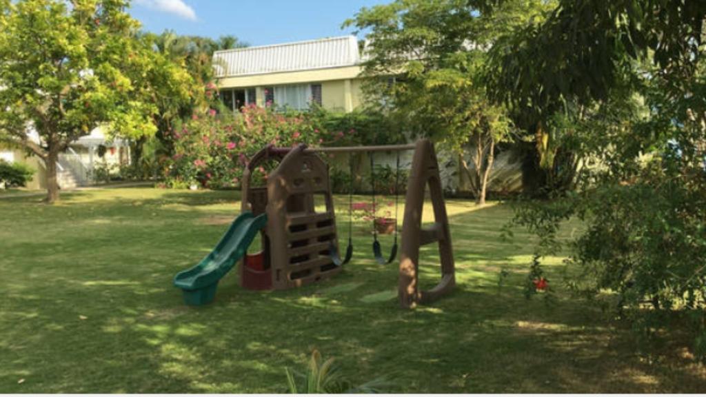 Beryls At Seawind On The Bay , Montego Bay , Jamaica Apartment Bagian luar foto