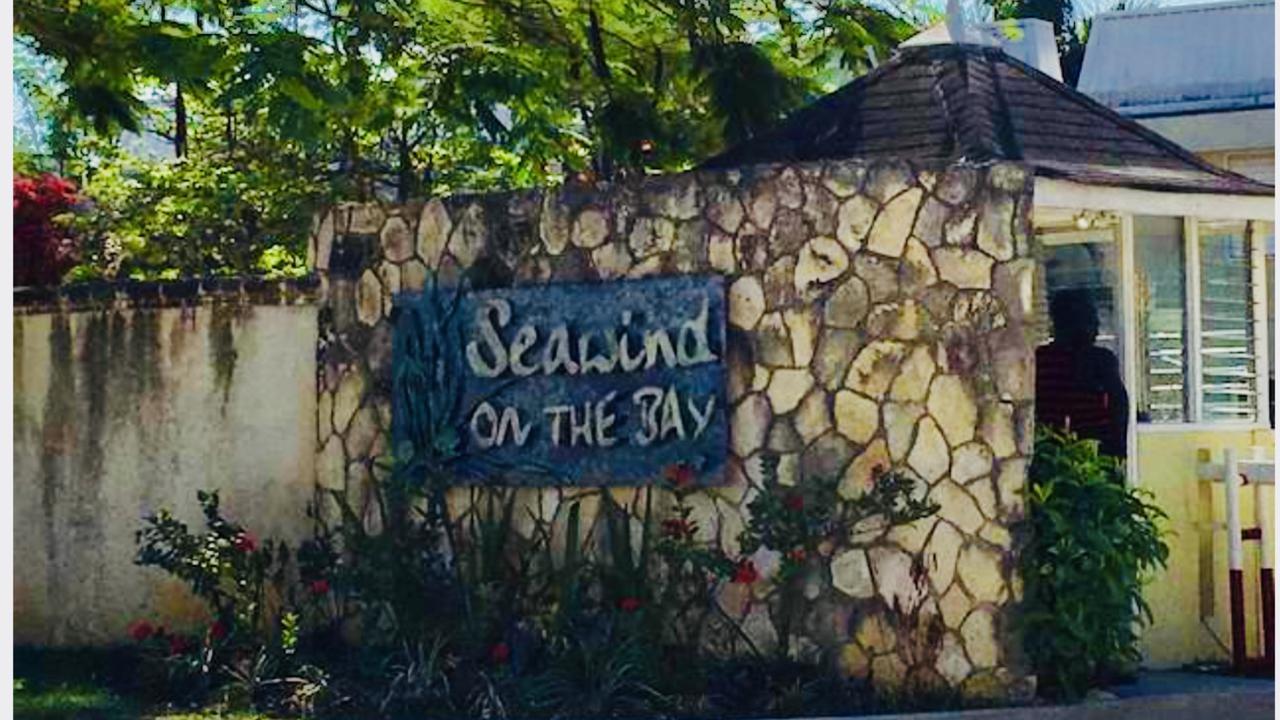 Beryls At Seawind On The Bay , Montego Bay , Jamaica Apartment Bagian luar foto